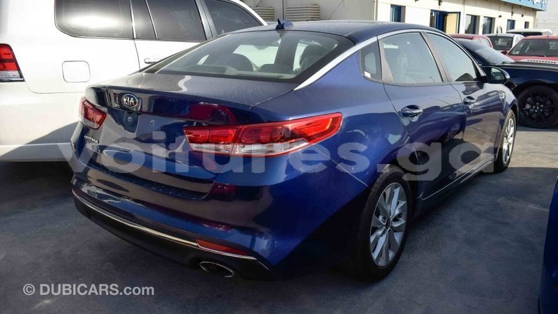 Big with watermark kia optima estuaire import dubai 4474