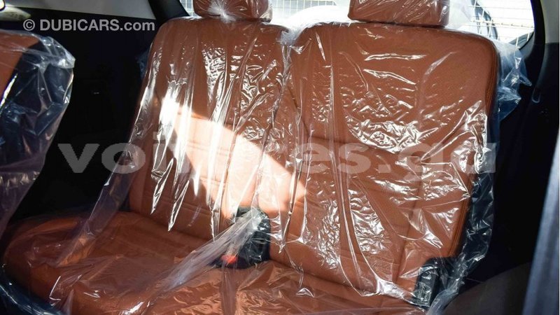 Big with watermark kia sorento estuaire import dubai 4476