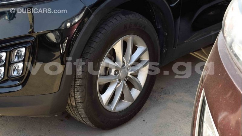 Big with watermark kia sorento estuaire import dubai 4476