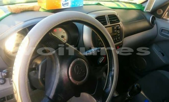 Acheter Occasion Voiture Toyota RAV4 Gris à Libreville, Estuaire Acheter Occasion Voiture Toyota RAV4 Gris à Libreville, Estuaire