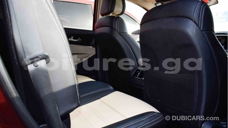 Big with watermark kia sorento estuaire import dubai 4477