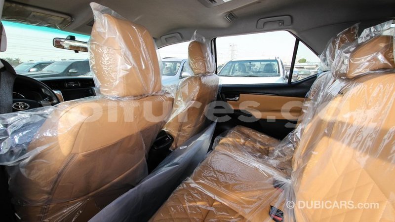 Big with watermark toyota fortuner estuaire import dubai 4478