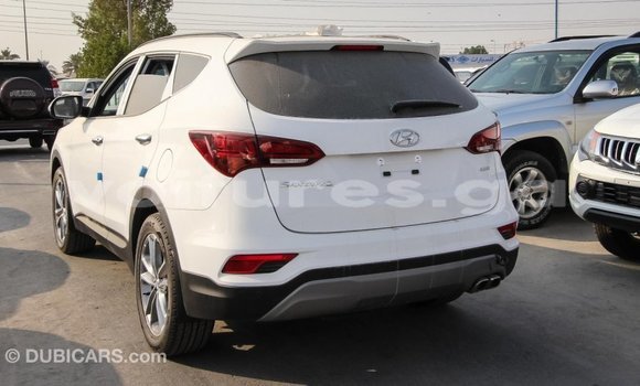Acheter Import Voiture Hyundai Santa Fe Blanc à Import - Dubai, Estuaire Acheter Import Voiture Hyundai Santa Fe Blanc à Import - Dubai, Estuaire