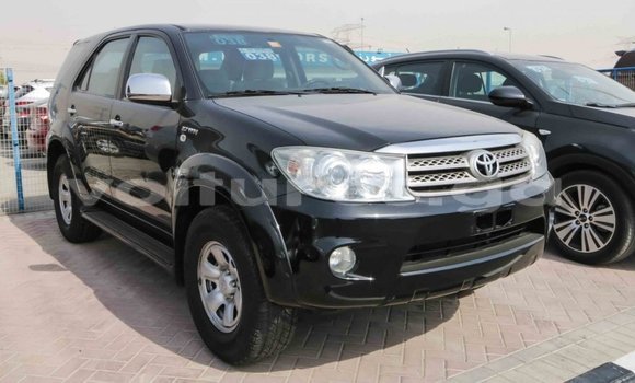 Acheter Import Voiture Toyota Fortuner Noir à Import - Dubai, Estuaire Acheter Import Voiture Toyota Fortuner Noir à Import - Dubai, Estuaire