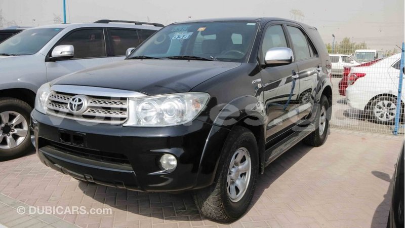 Big with watermark toyota fortuner estuaire import dubai 4481