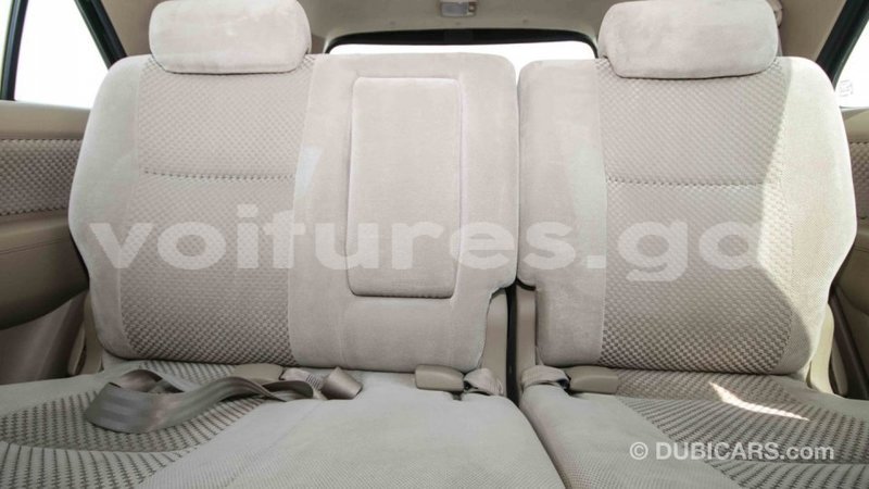 Big with watermark toyota fortuner estuaire import dubai 4481