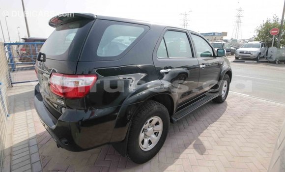 Acheter Import Voiture Toyota Fortuner Noir à Import - Dubai, Estuaire Acheter Import Voiture Toyota Fortuner Noir à Import - Dubai, Estuaire