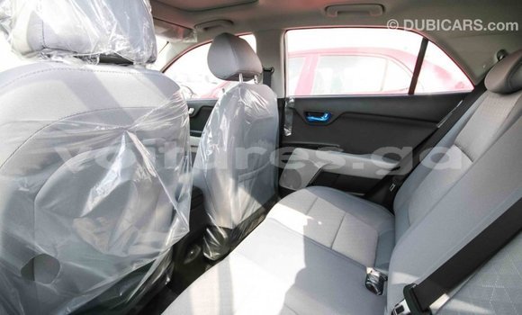 Acheter Import Voiture Kia Rio Blanc à Import - Dubai, Estuaire Acheter Import Voiture Kia Rio Blanc à Import - Dubai, Estuaire