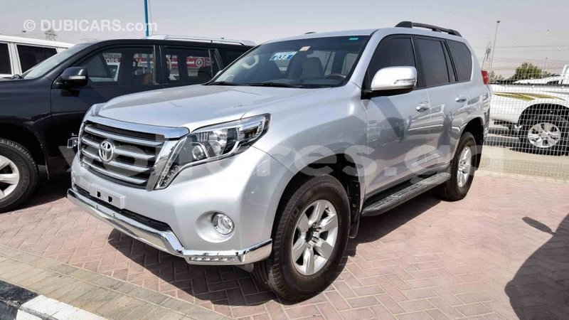 Big with watermark toyota prado estuaire import dubai 4483