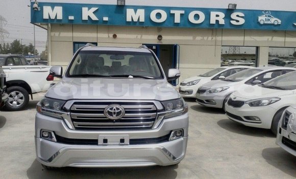 Acheter Import Voiture Toyota Land Cruiser Autre à Import - Dubai, Estuaire Acheter Import Voiture Toyota Land Cruiser Autre à Import - Dubai, Estuaire