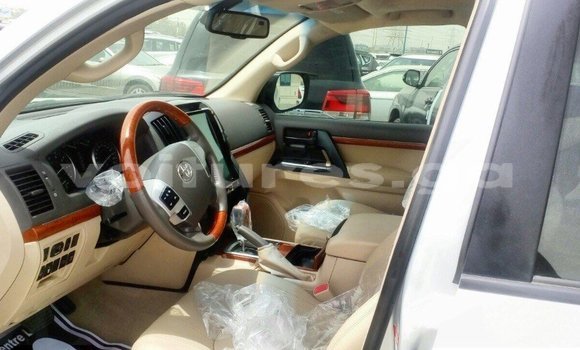 Acheter Import Voiture Toyota Land Cruiser Autre à Import - Dubai, Estuaire Acheter Import Voiture Toyota Land Cruiser Autre à Import - Dubai, Estuaire