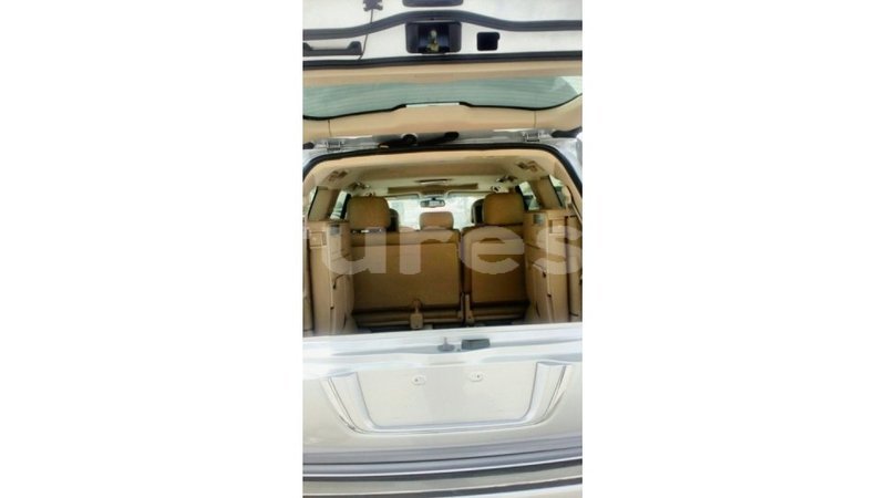 Big with watermark toyota land cruiser estuaire import dubai 4485