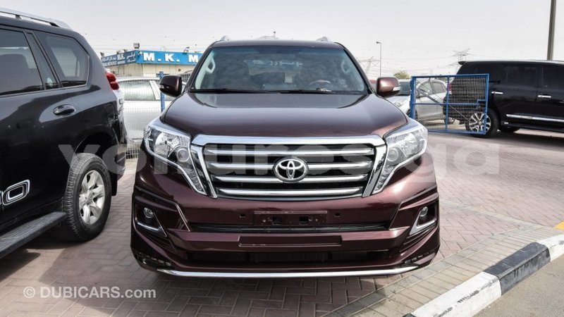 Big with watermark toyota prado estuaire import dubai 4487