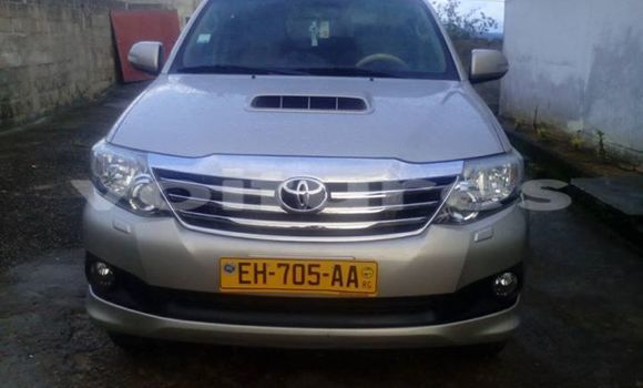 Acheter Occasion Voiture Toyota Fortuner Gris à Libreville, Estuaire