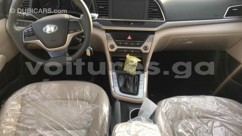 Big with watermark hyundai elantra estuaire import dubai 4492