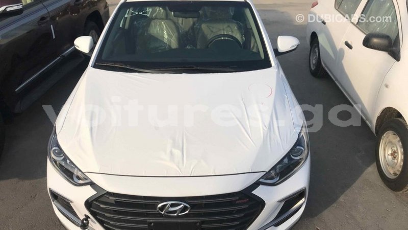 Big with watermark hyundai elantra estuaire import dubai 4492