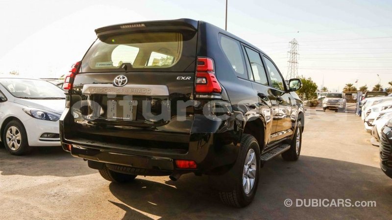 Big with watermark toyota prado estuaire import dubai 4496