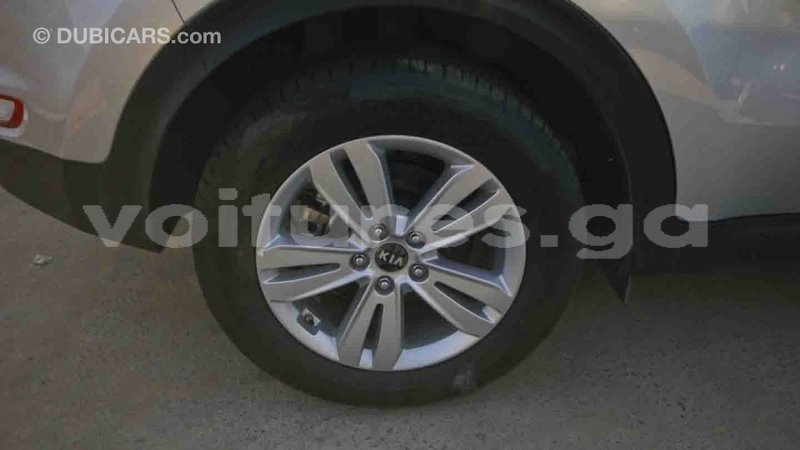 Big with watermark kia sportage estuaire import dubai 4497