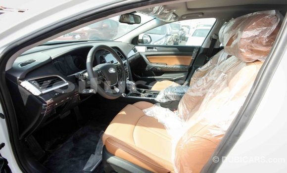 Acheter Import Voiture Hyundai Sonata Blanc à Import - Dubai, Estuaire Acheter Import Voiture Hyundai Sonata Blanc à Import - Dubai, Estuaire
