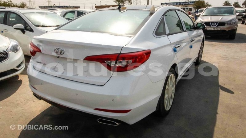 Big with watermark hyundai sonata estuaire import dubai 4498