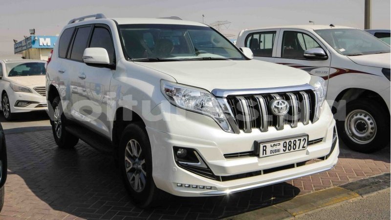 Big with watermark toyota prado estuaire import dubai 4499