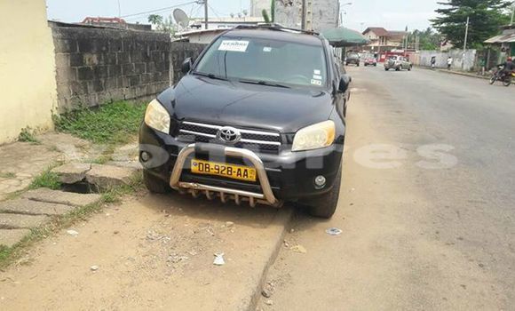 Acheter Occasion Voiture Toyota RAV4 Noir à Libreville, Estuaire
