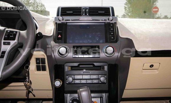 Acheter Import Voiture Toyota Prado Blanc à Import - Dubai, Estuaire Acheter Import Voiture Toyota Prado Blanc à Import - Dubai, Estuaire