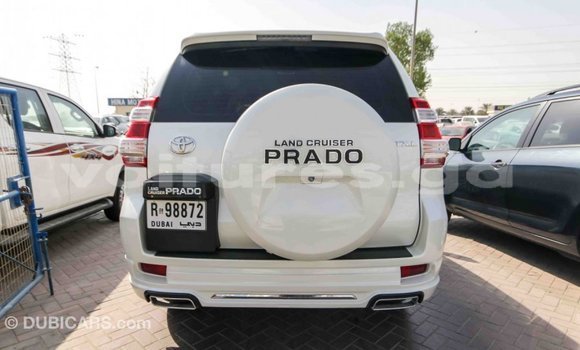 Acheter Import Voiture Toyota Prado Blanc à Import - Dubai, Estuaire Acheter Import Voiture Toyota Prado Blanc à Import - Dubai, Estuaire