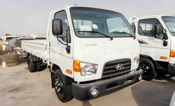 Acheter Import Utilitaire Hyundai Chorus Blanc à Import - Dubai, Estuaire