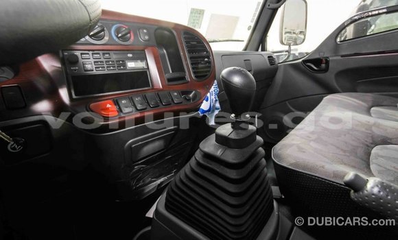Acheter Import Utilitaire Hyundai Chorus Blanc à Import - Dubai, Estuaire Acheter Import Utilitaire Hyundai Chorus Blanc à Import - Dubai, Estuaire