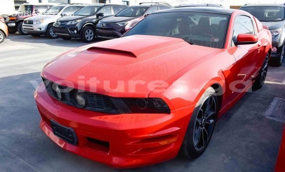 Acheter Import Voiture Ford Mustang Rouge à Import - Dubai, Estuaire Acheter Import Voiture Ford Mustang Rouge à Import - Dubai, Estuaire