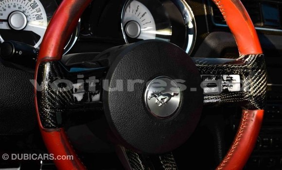 Acheter Import Voiture Ford Mustang Rouge à Import - Dubai, Estuaire Acheter Import Voiture Ford Mustang Rouge à Import - Dubai, Estuaire