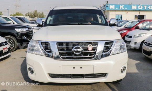 Acheter Import Voiture Nissan Patrol Blanc à Import - Dubai, Estuaire Acheter Import Voiture Nissan Patrol Blanc à Import - Dubai, Estuaire