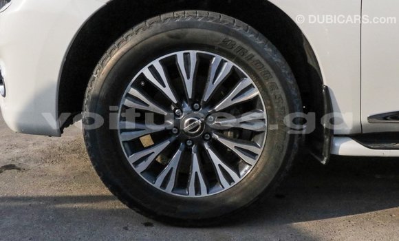 Acheter Import Voiture Nissan Patrol Blanc à Import - Dubai, Estuaire Acheter Import Voiture Nissan Patrol Blanc à Import - Dubai, Estuaire