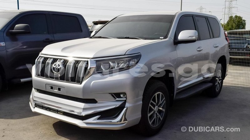 Big with watermark toyota prado estuaire import dubai 4510