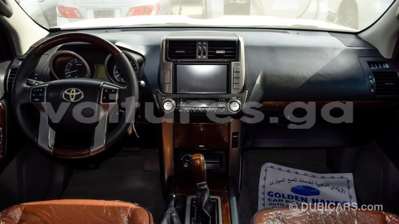 Big with watermark toyota prado estuaire import dubai 4510