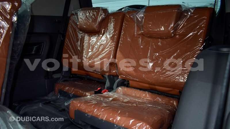 Big with watermark toyota prado estuaire import dubai 4510