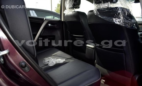 Acheter Import Utilitaire Toyota HiAce Autre à Import - Dubai, Estuaire Acheter Import Utilitaire Toyota HiAce Autre à Import - Dubai, Estuaire