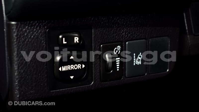 Big with watermark toyota hiace estuaire import dubai 4511