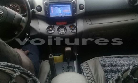 Acheter Occasion Voiture Toyota RAV4 Noir à Libreville, Estuaire Acheter Occasion Voiture Toyota RAV4 Noir à Libreville, Estuaire