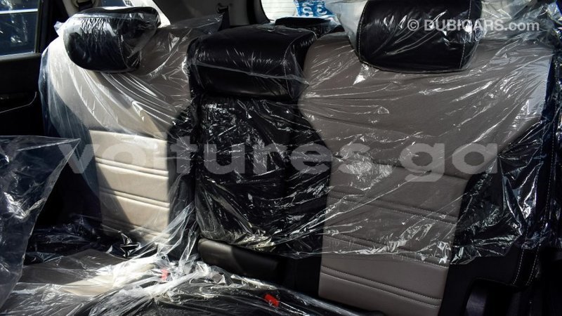 Big with watermark kia sorento estuaire import dubai 4515