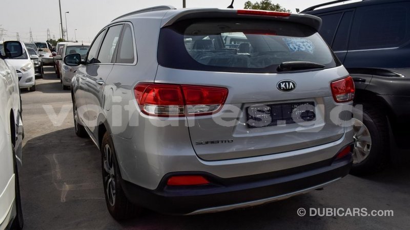 Big with watermark kia sorento estuaire import dubai 4515