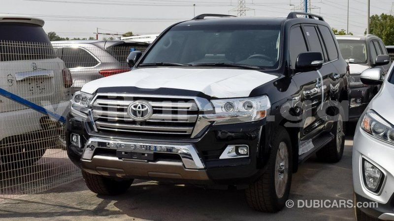 Big with watermark toyota land cruiser estuaire import dubai 4516