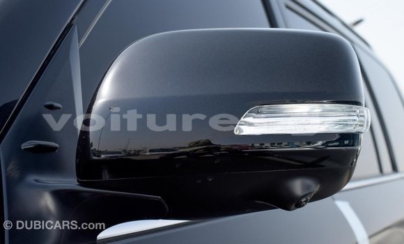 Acheter Import Voiture Toyota Land Cruiser Noir à Import - Dubai, Estuaire Acheter Import Voiture Toyota Land Cruiser Noir à Import - Dubai, Estuaire
