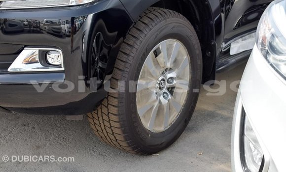 Acheter Import Voiture Toyota Land Cruiser Noir à Import - Dubai, Estuaire Acheter Import Voiture Toyota Land Cruiser Noir à Import - Dubai, Estuaire