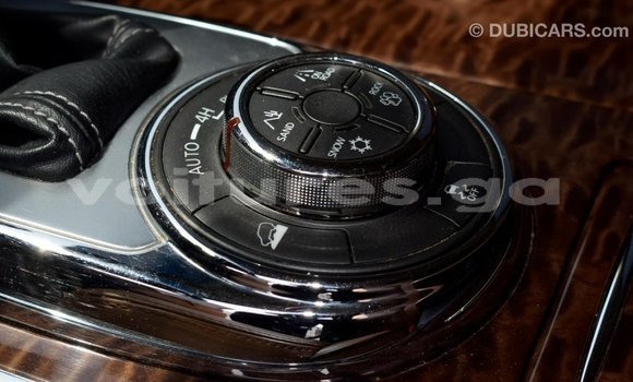 Acheter Import Voiture Nissan Patrol Blanc à Import - Dubai, Estuaire Acheter Import Voiture Nissan Patrol Blanc à Import - Dubai, Estuaire