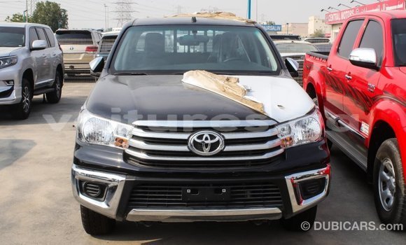 Acheter Import Voiture Toyota Hilux Noir à Import - Dubai, Estuaire Acheter Import Voiture Toyota Hilux Noir à Import - Dubai, Estuaire