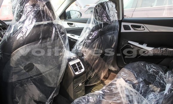 Acheter Import Voiture Kia Cadenza Autre à Import - Dubai, Estuaire Acheter Import Voiture Kia Cadenza Autre à Import - Dubai, Estuaire