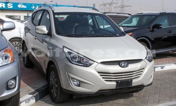 Acheter Import Voiture Hyundai Tucson Beige à Import - Dubai, Estuaire Acheter Import Voiture Hyundai Tucson Beige à Import - Dubai, Estuaire