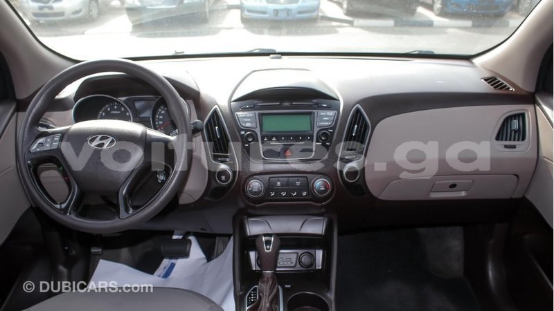 Big with watermark hyundai tucson estuaire import dubai 4523